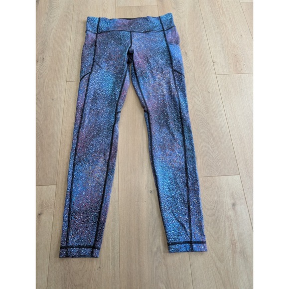 Lululemon‎ Speed Tight V Strive Multi Black RARE "Mermaid" Size 8 W5AGQS - Picture 6 of 14